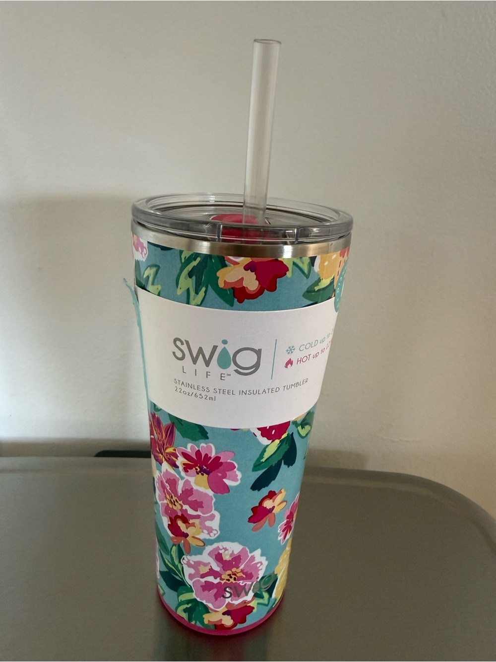 NWT Swig Floral Tumbler - Picture 2 of 4